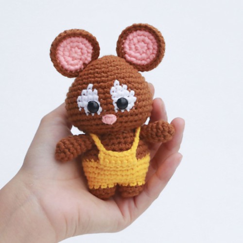 Crochet Amigurumi Little Mouse Pattern