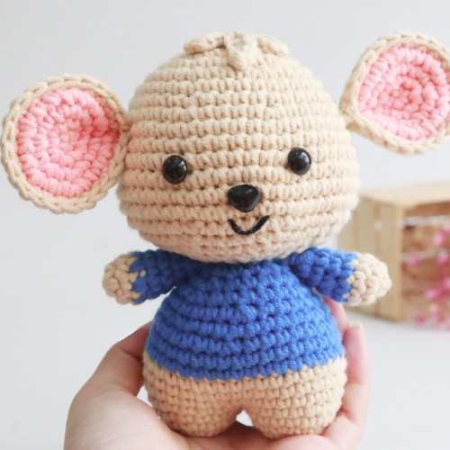 Crochet Amigurumi Roo Mouse Pattern 