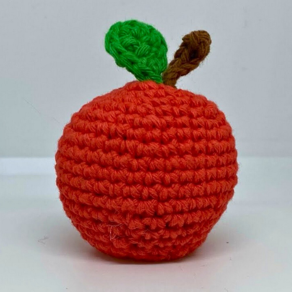 Cutest Crochet Red Apple Amigurumi Pattern The Crafts
