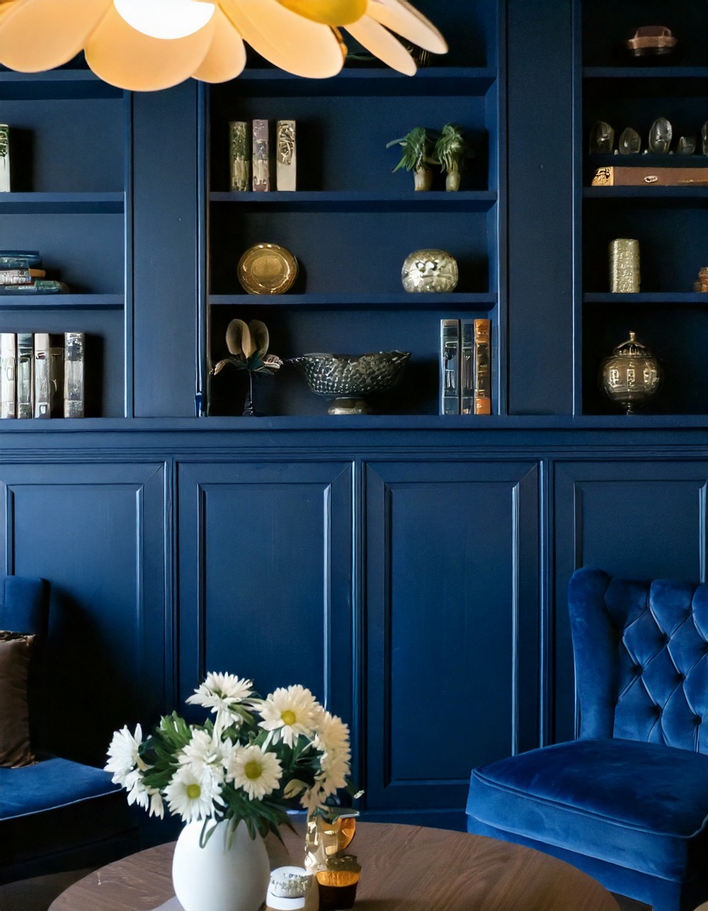 Bold Navy Billy Hack with Accents